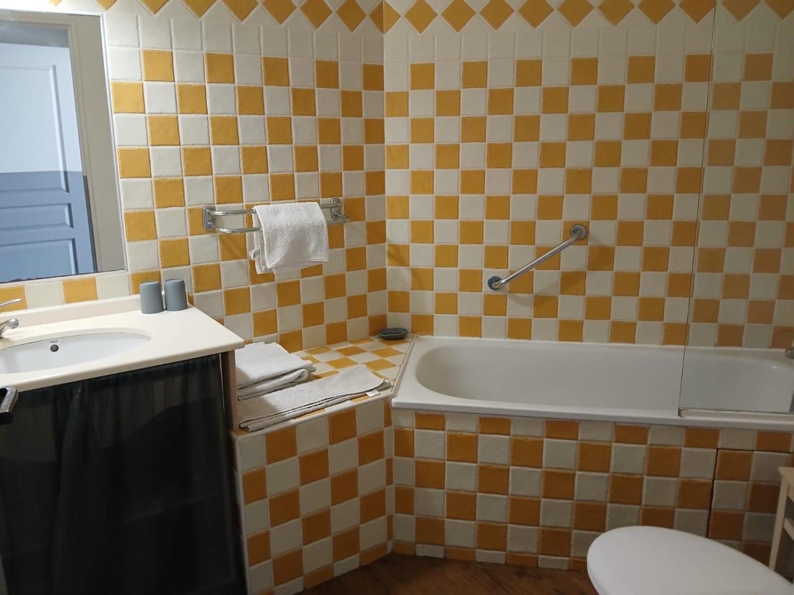 Appartement Grimaud Bord De Mer Ngoại thất bức ảnh